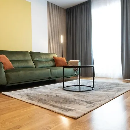 Boma Expo Sunset * Bukareszt