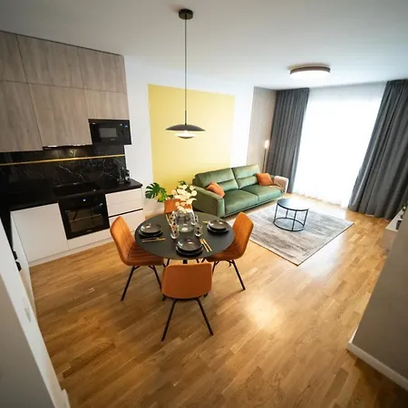 Boma Expo Sunset Βουκουρέστι